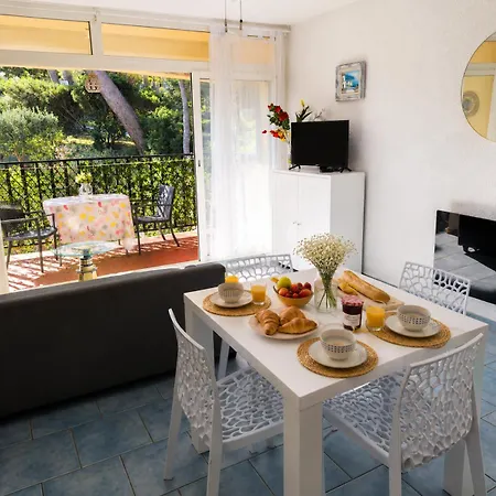 T2 Les Sablettes Piscine, Parking & Wi-fi A 250 M De La * La Seyne-sur-Mer